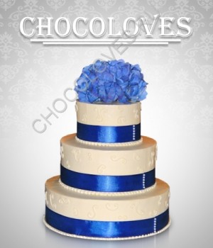 Свадебный торт "голубые розы"