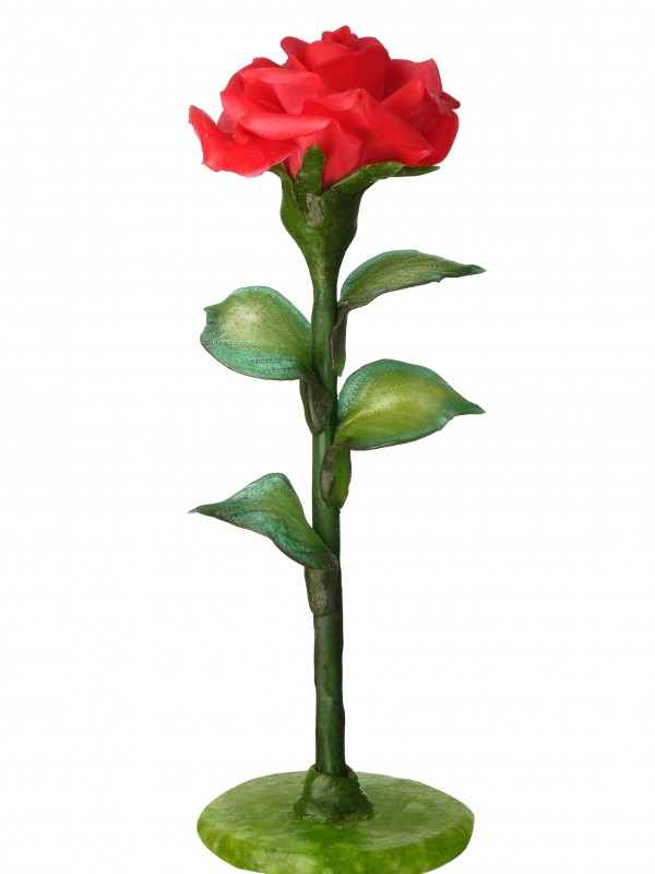 Красная роза из карамели